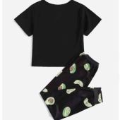 طقم بيجامة بجرافيك كرتون