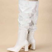 حذاء كعب مكتنز بسوستة جانبي